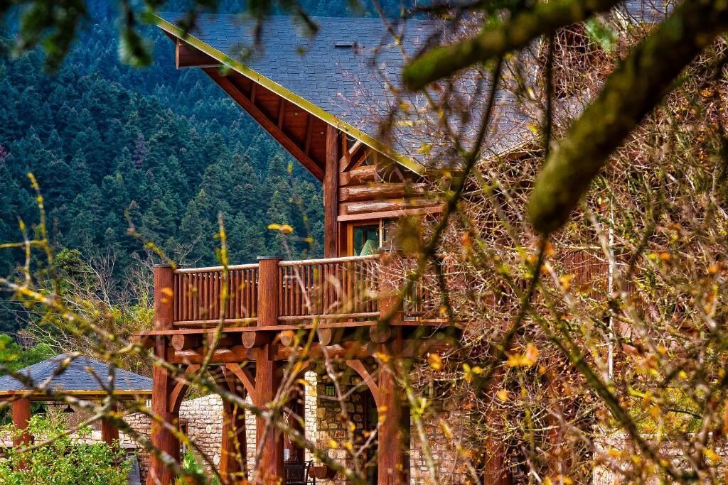 Photo of Outdoor in Karpenisi