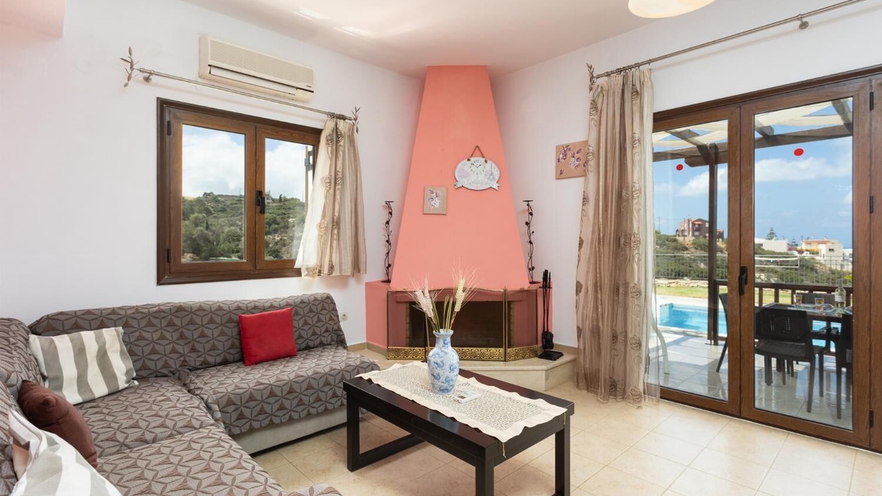 Photo of Livingroom in Maroulas
