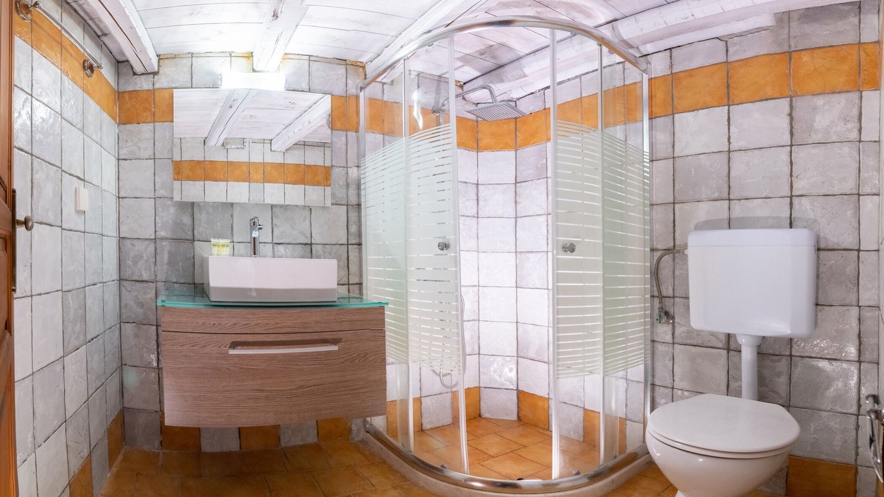 Photo of Bathroom in Old Hersonissos
