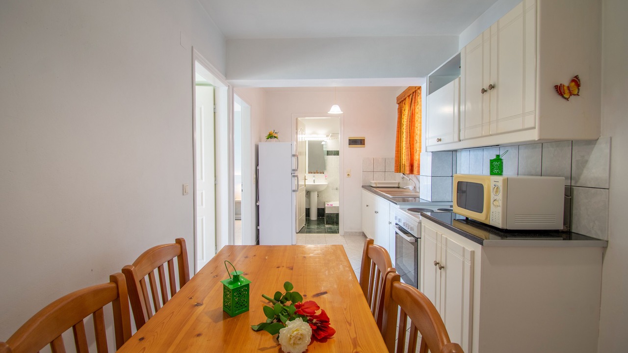 Photo of Kitchen in Amoudi
