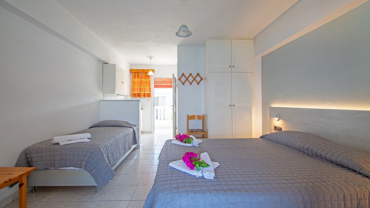Photo of Bedroom in Amoudi