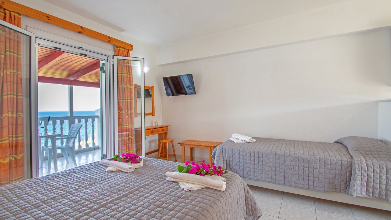 Photo of Bedroom in Amoudi