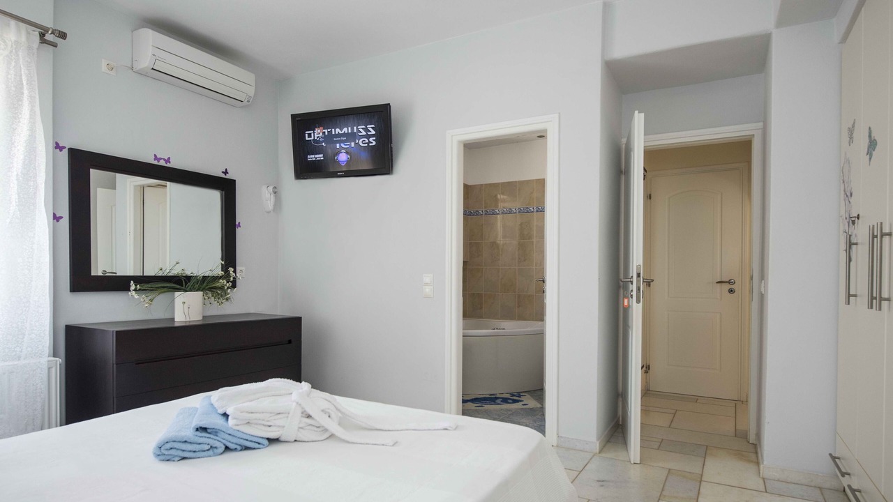 Photo of Bedroom in Aliki