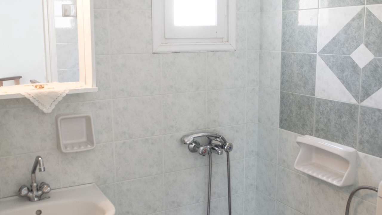 Photo of Bathroom in Engarai