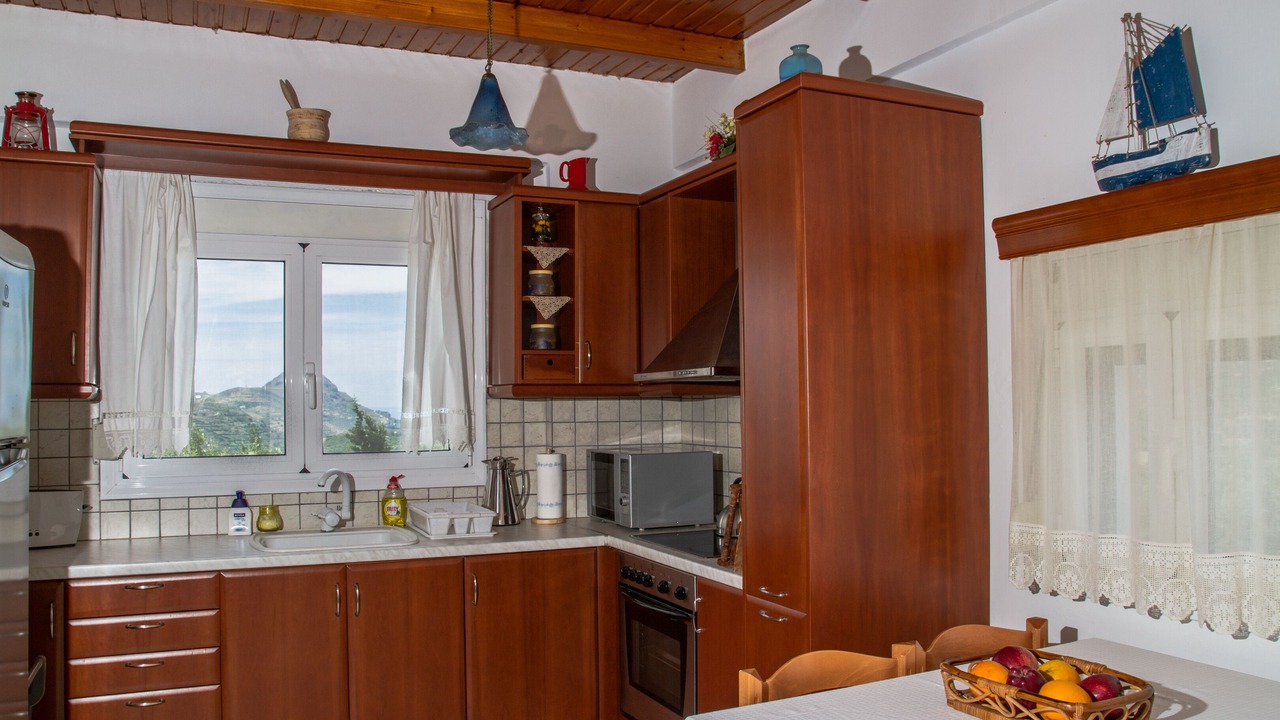 Photo of Kitchen in Lefkogeia