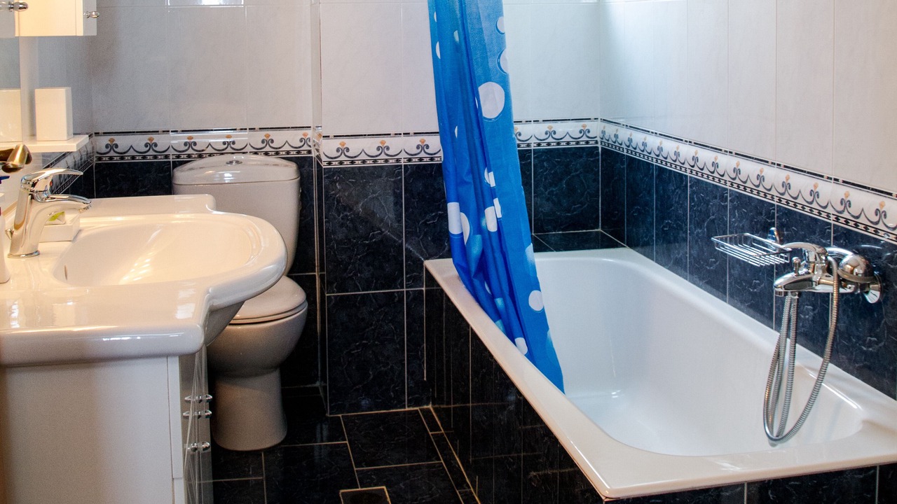 Photo of Bathroom in Lefkogeia