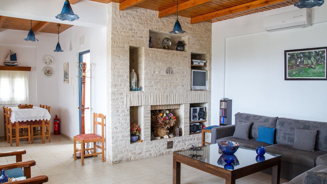 Photo of Livingroom in Lefkogeia