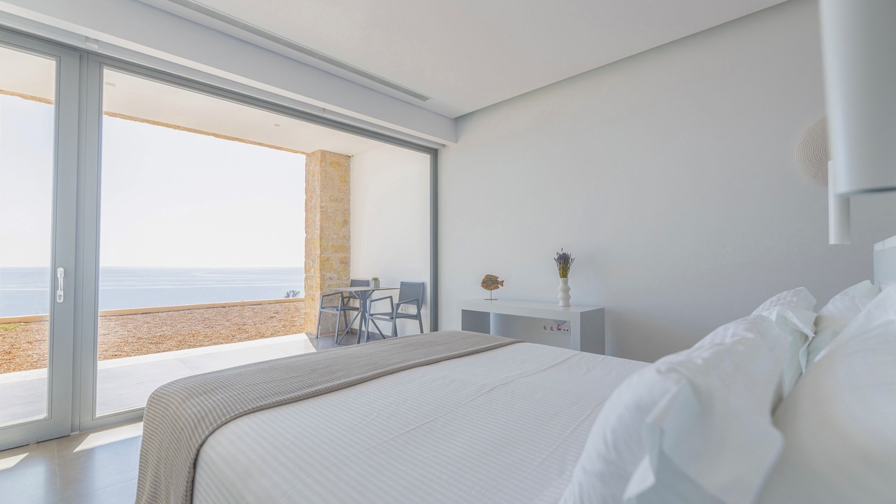 Photo of Bedroom in Lefktron