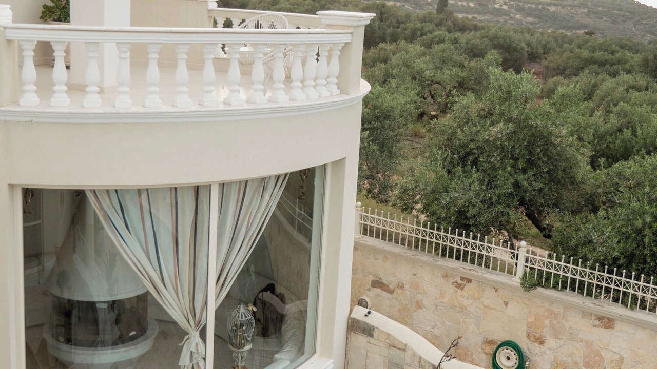 Photo of Patio Balcony in Skotino