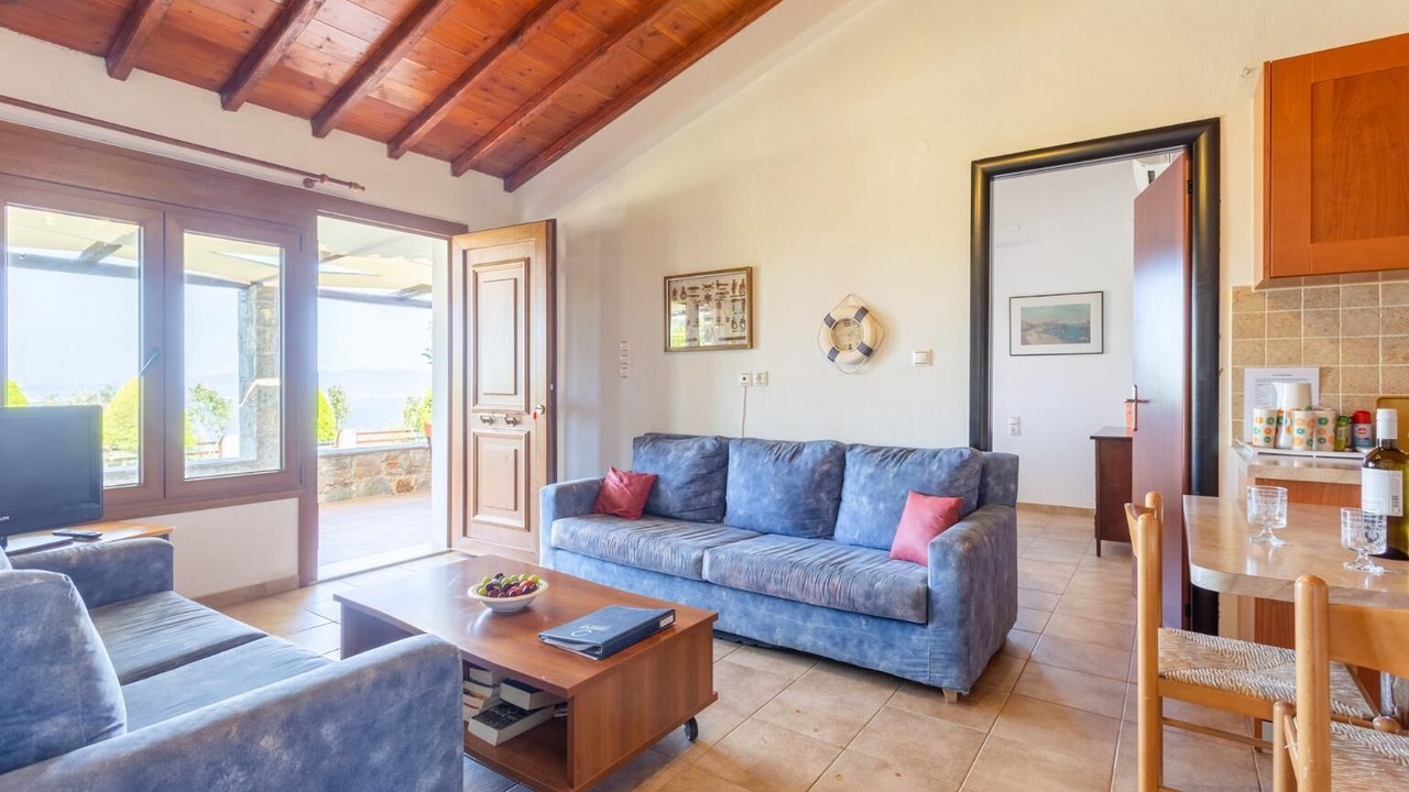 Photo of Bedroom in Glossa