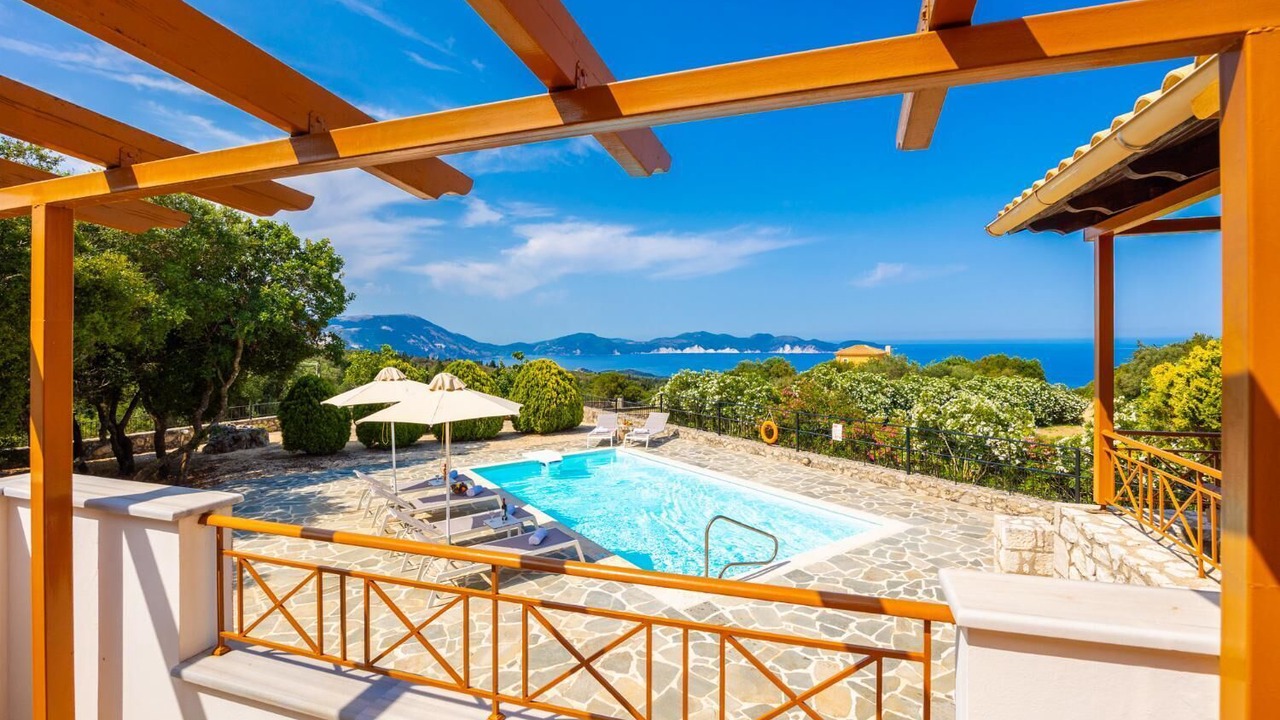 Photo of Outdoor in Mesovounia