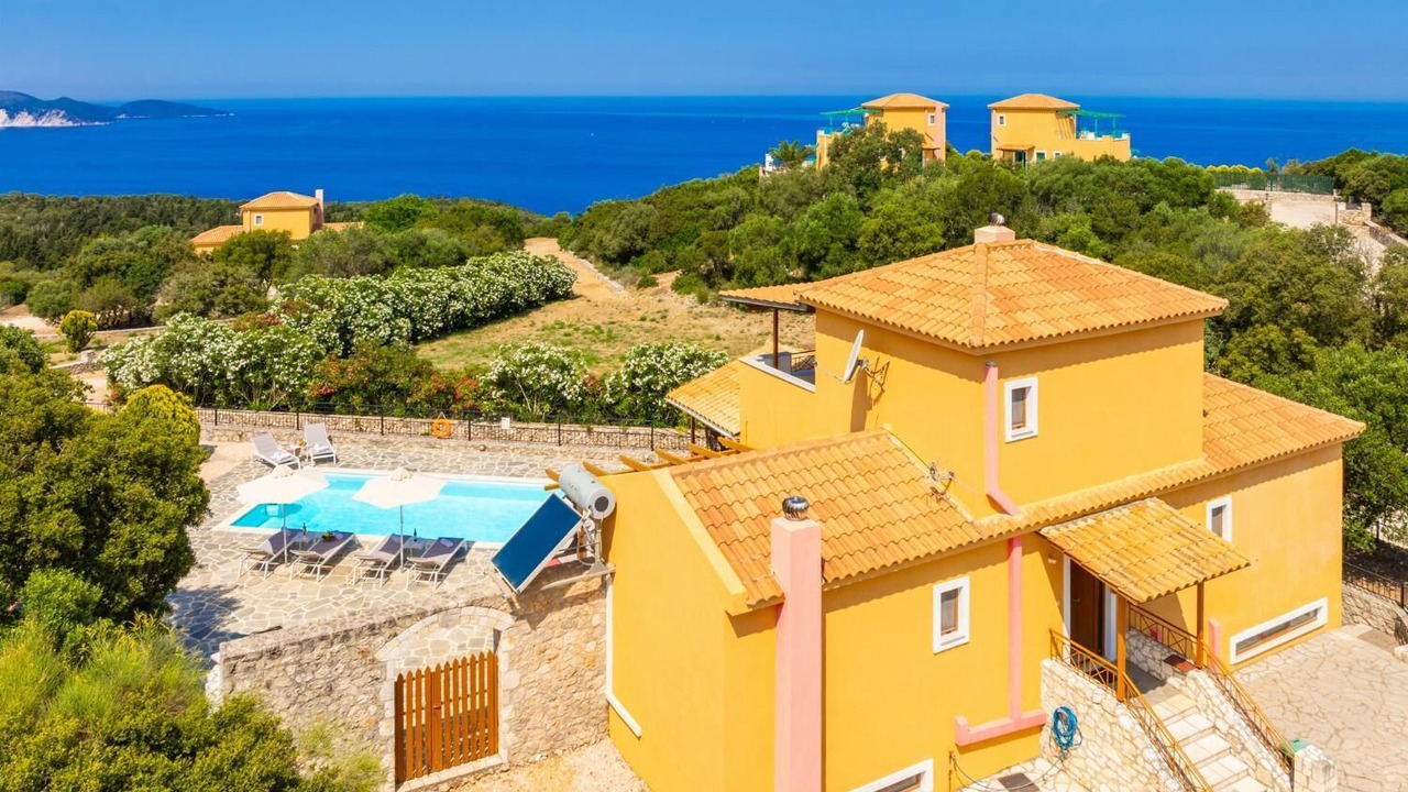 Photo of Outdoor in Mesovounia