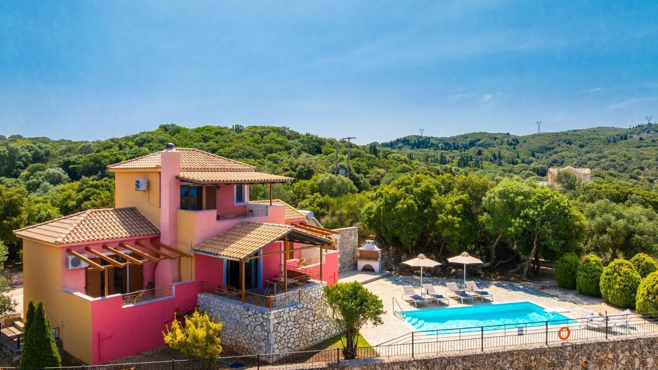 Photo of Outdoor in Mesovounia