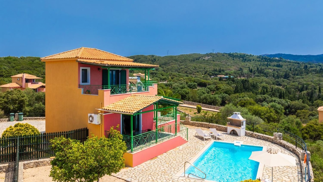Photo of Outdoor in Mesovounia