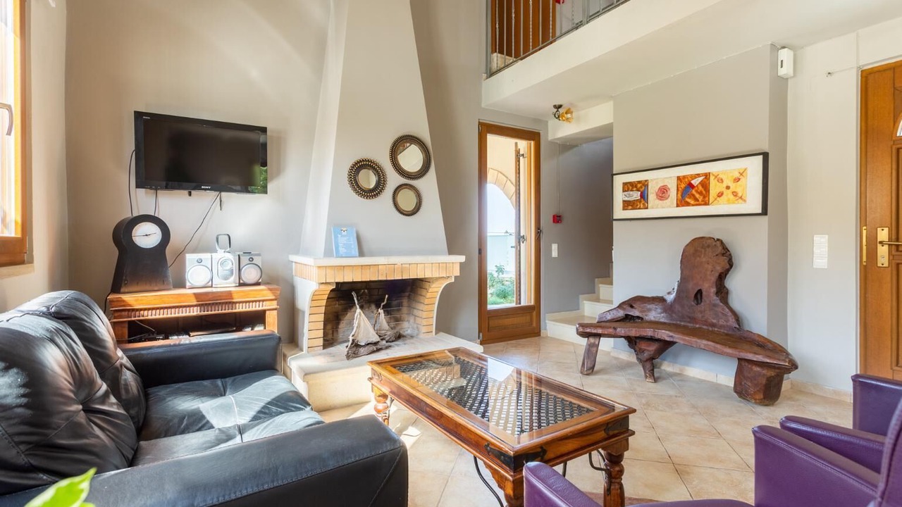 Photo of Livingroom in Megala Chorafia
