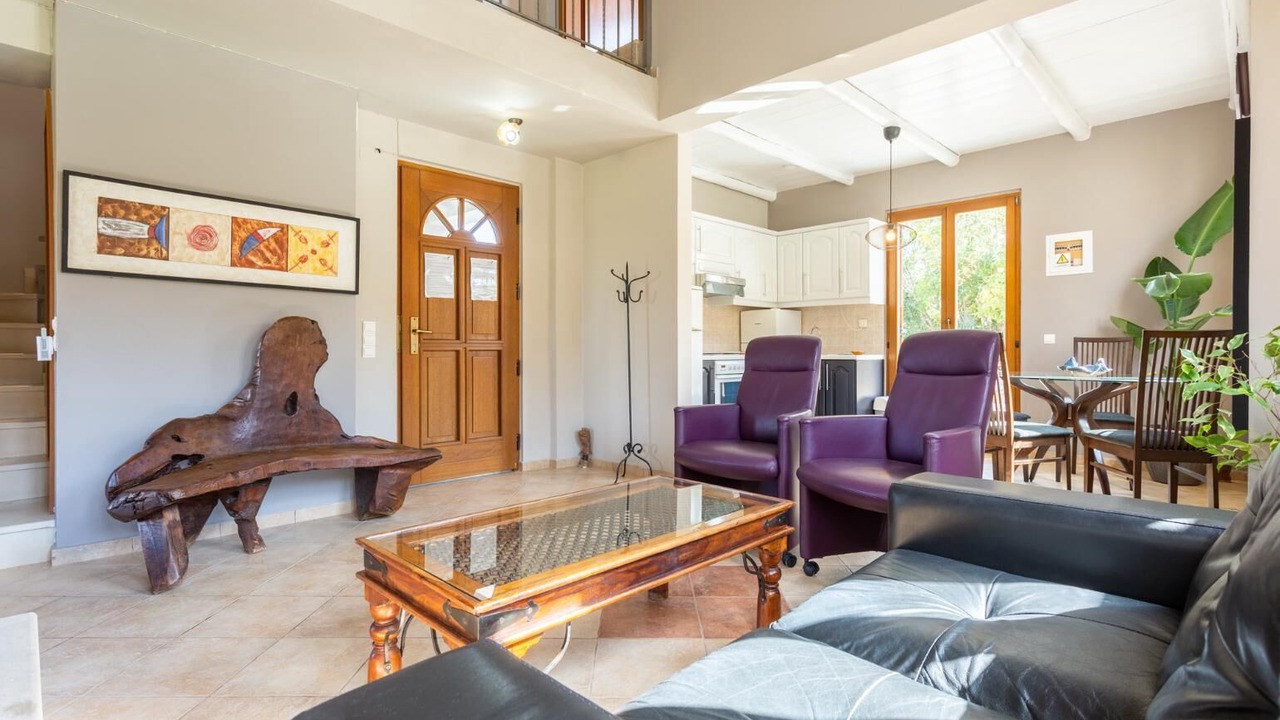 Photo of Livingroom in Megala Chorafia
