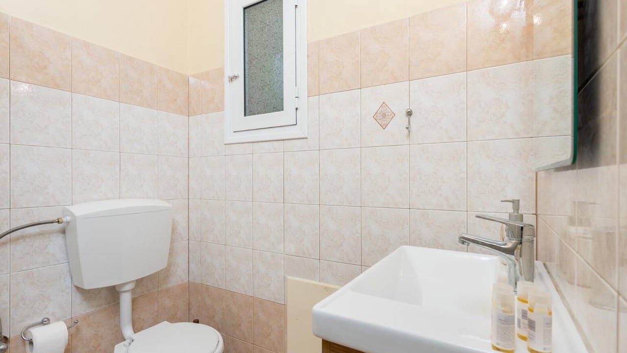 Photo of Bathroom in Mousata