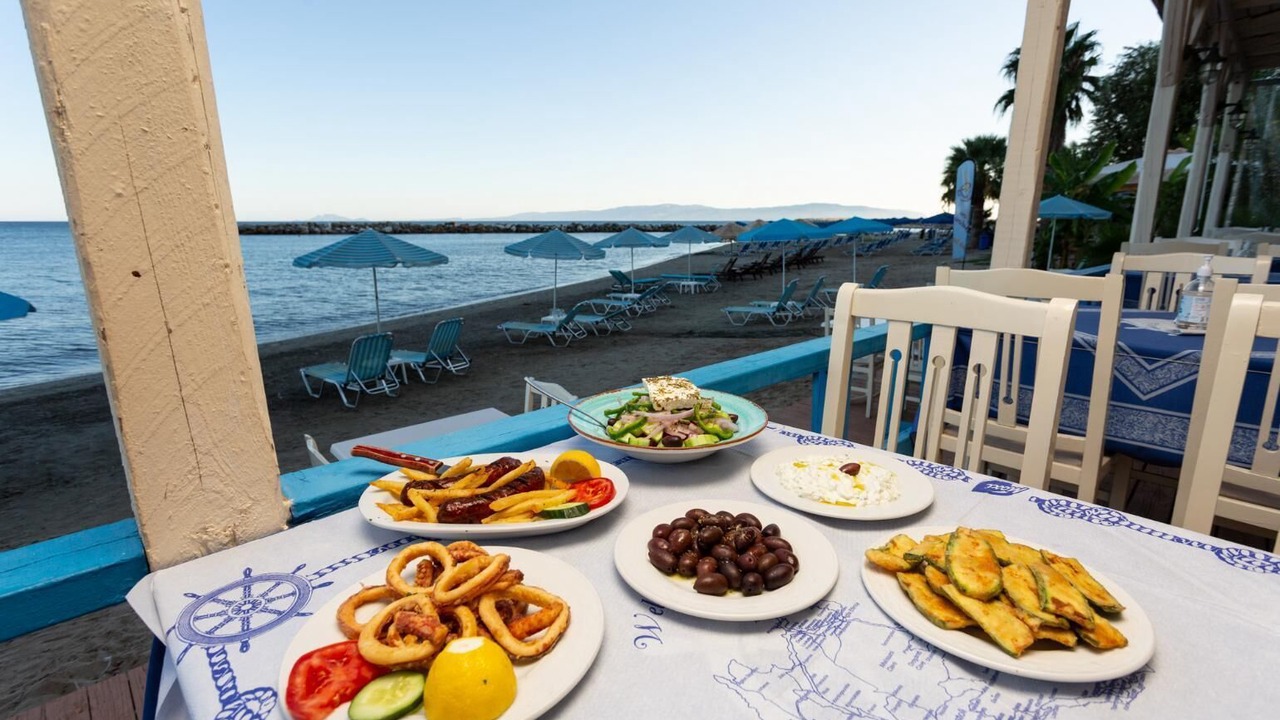 Photo of Others in Mousata