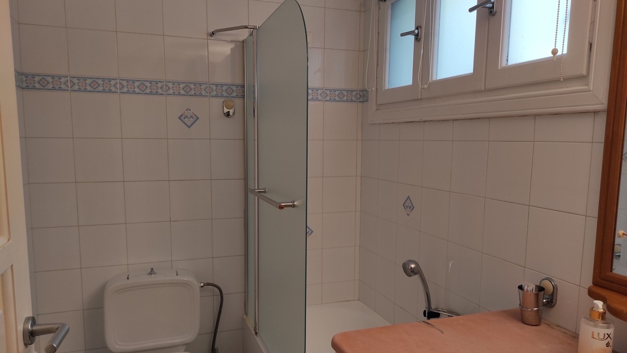 Photo of Bathroom in Voula