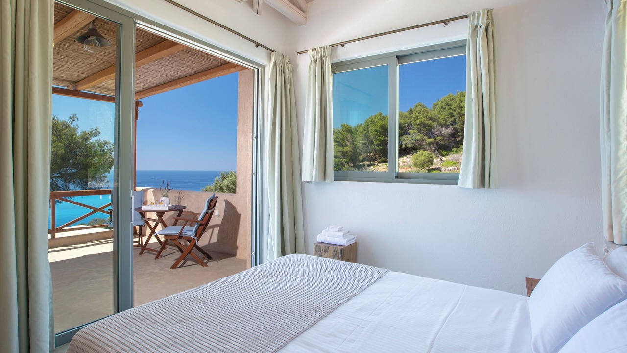 Photo of Bedroom in Evgiros