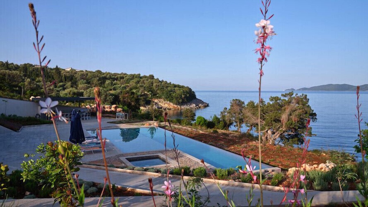 Photo of Outdoor in Evgiros