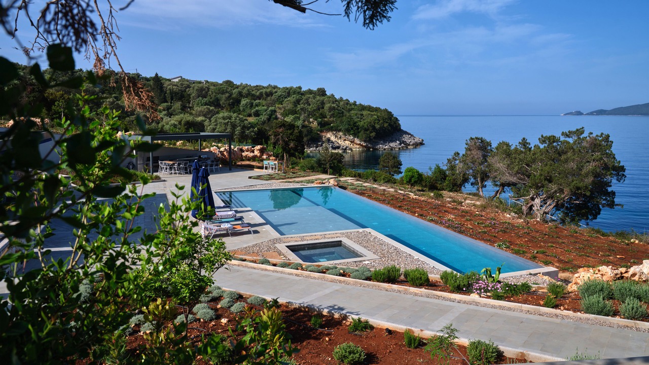 Photo of Outdoor in Evgiros