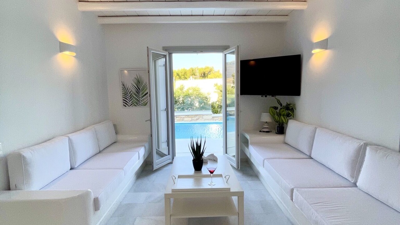 Photo of Livingroom in Logaras