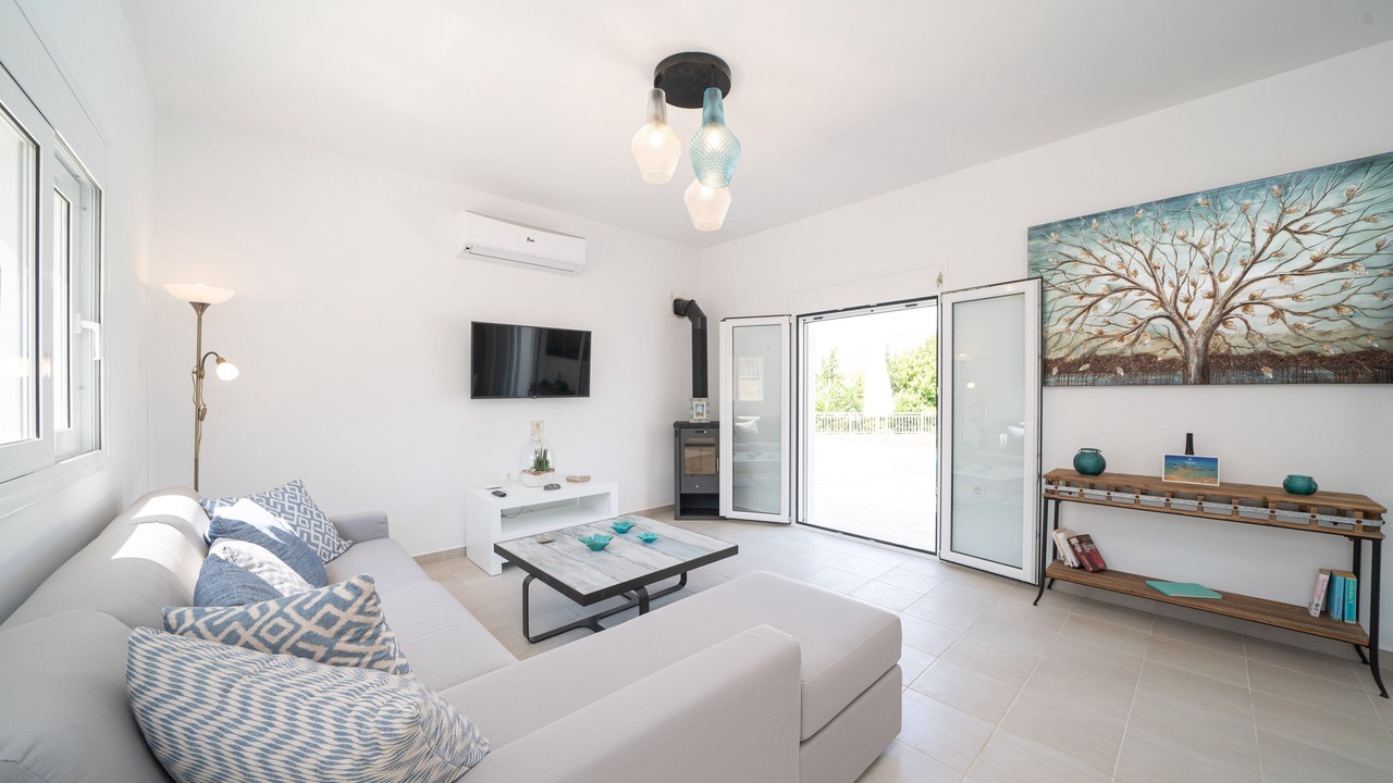 Photo of Livingroom in Leivathos