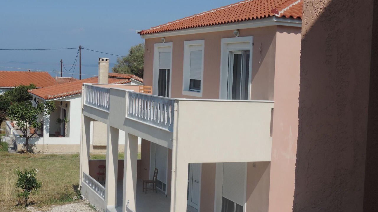 Photo of Outdoor in Skala Neon Kidonion