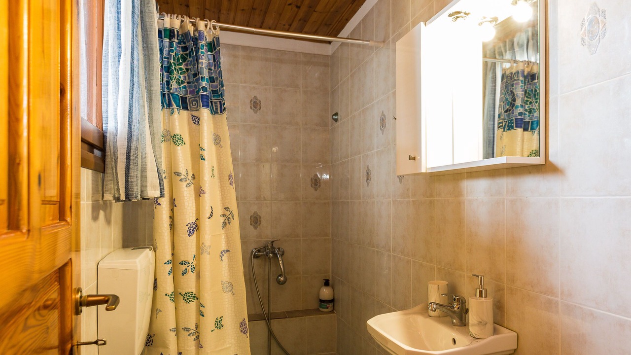 Photo of Bathroom in Kavros