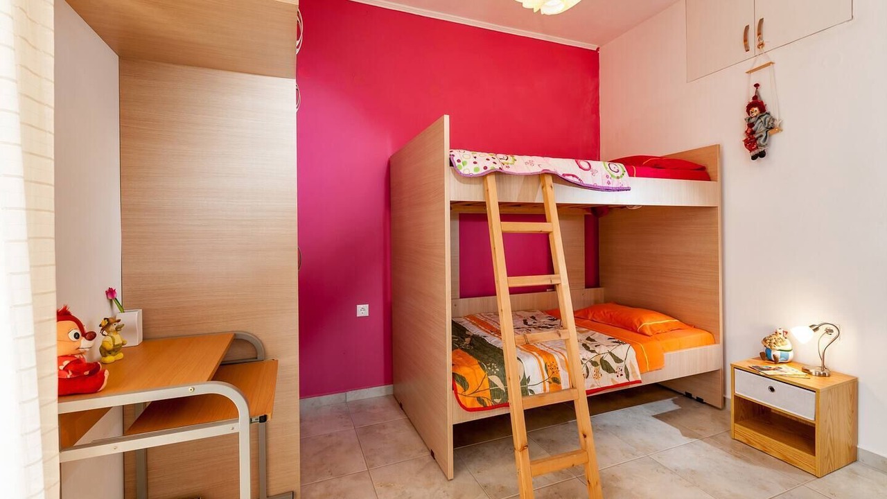 Photo of Bedroom in Megala Chorafia