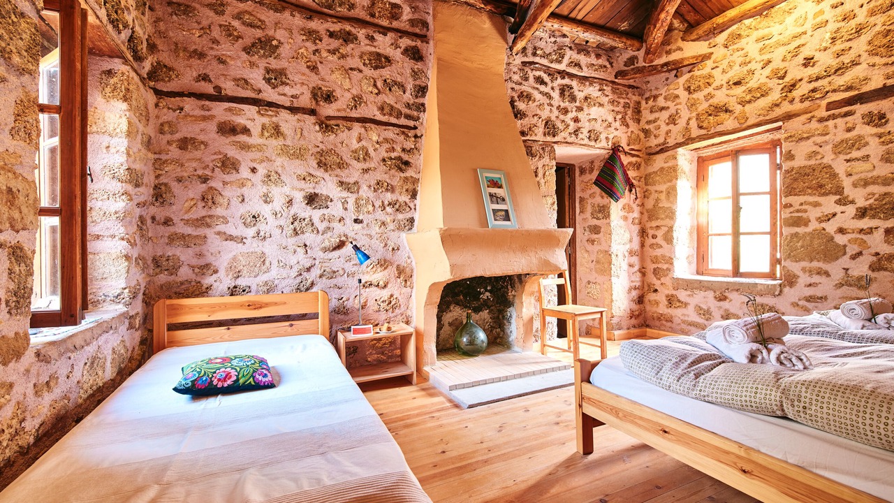 Photo of Bedroom in Kato Diminio