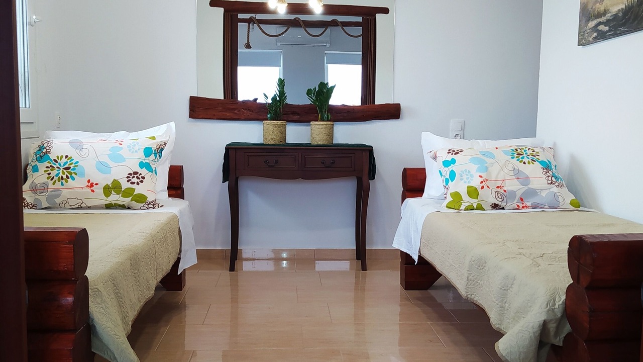 Photo of Bedroom in Faistos
