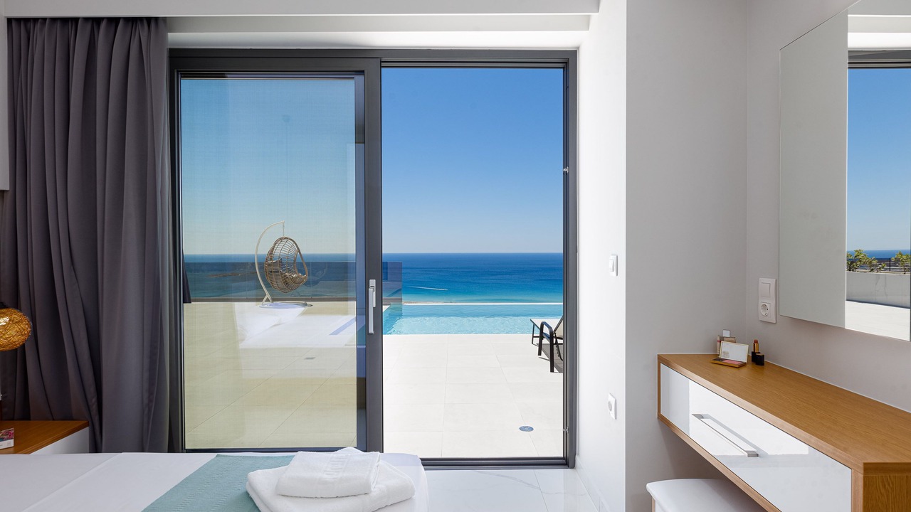 Photo of Bedroom in Limeniskos
