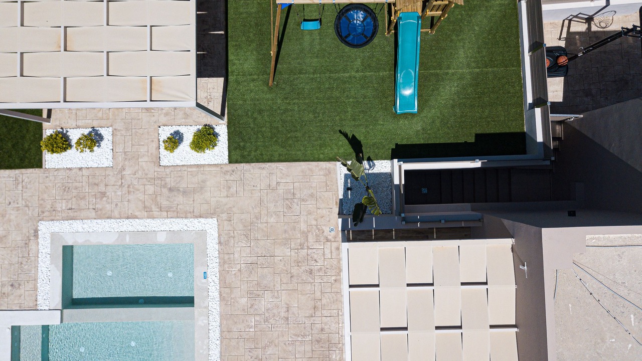 Photo of Outdoor in Perama