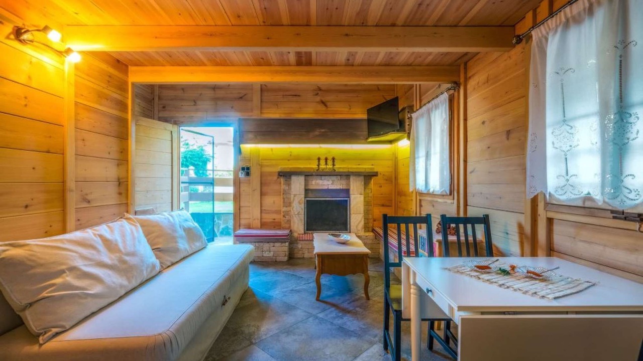 Photo of Livingroom in Polichrono