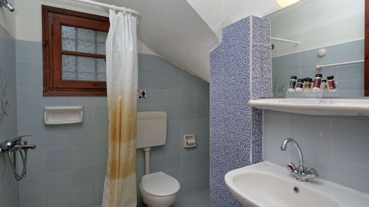 Photo of Bathroom in Lefokastron