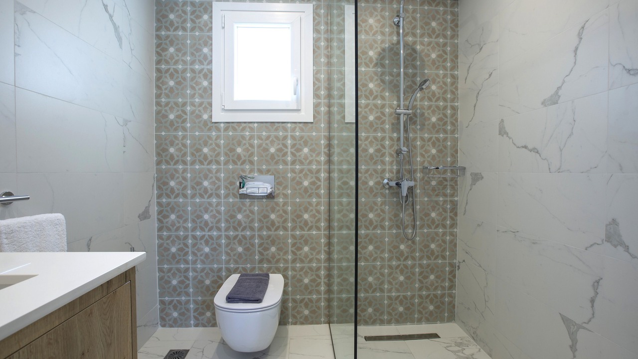 Photo of Bathroom in Apolpaina