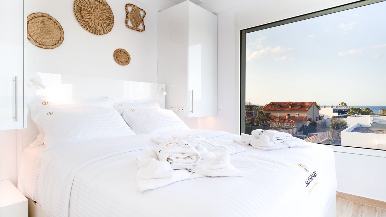 Photo of Bedroom in Analipsi