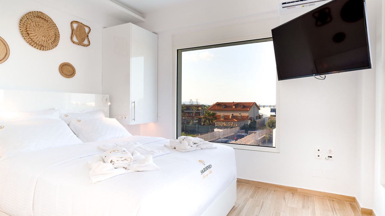 Photo of Bedroom in Analipsi