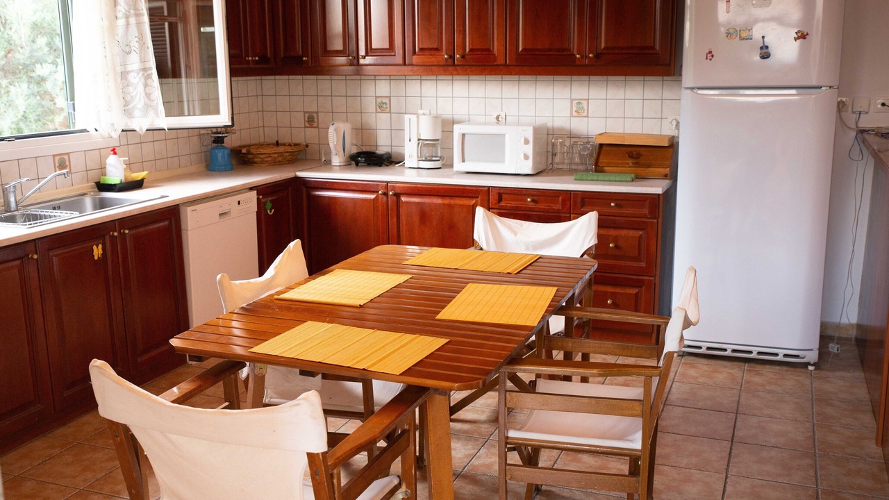 Photo of Kitchen in Psathopirgos