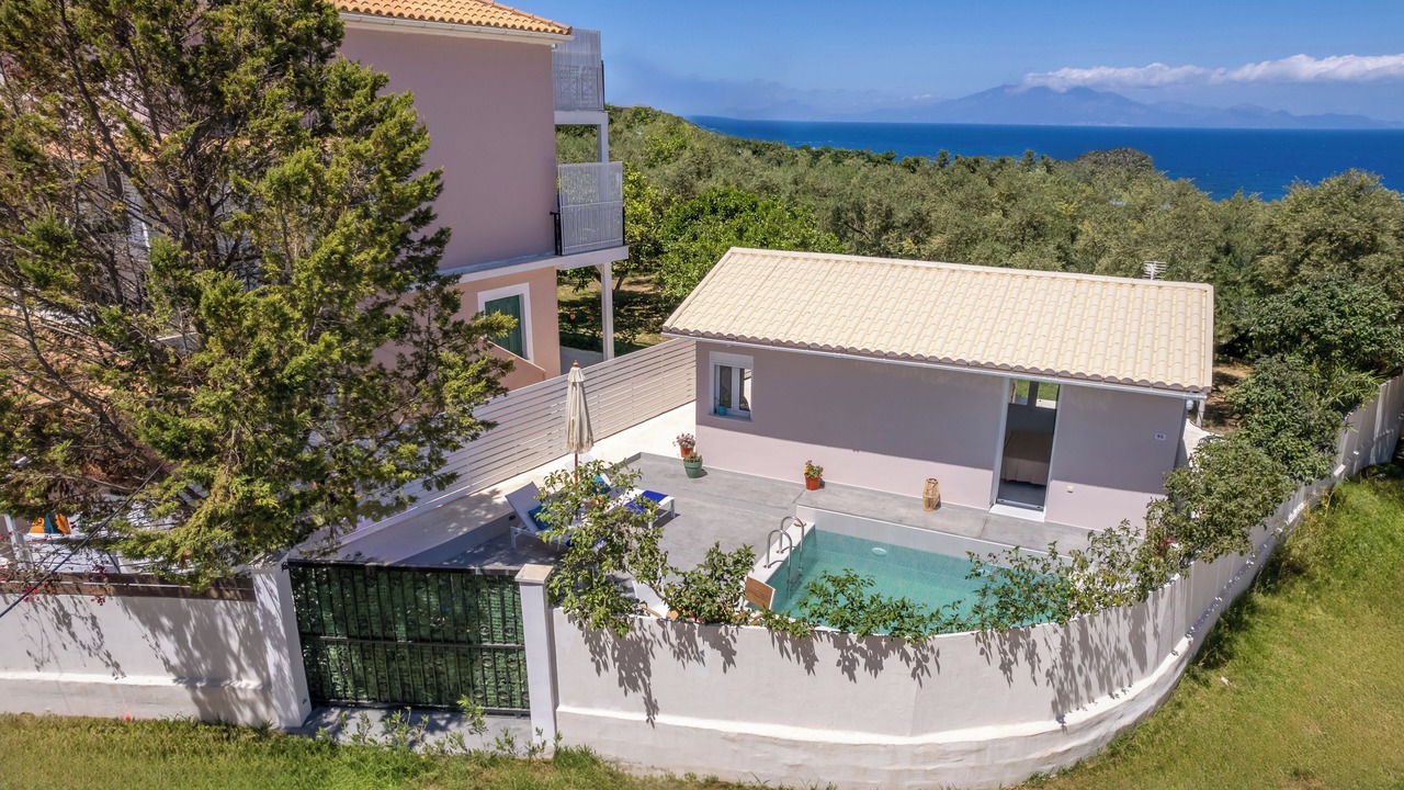 Photo of Outdoor in Neromilos