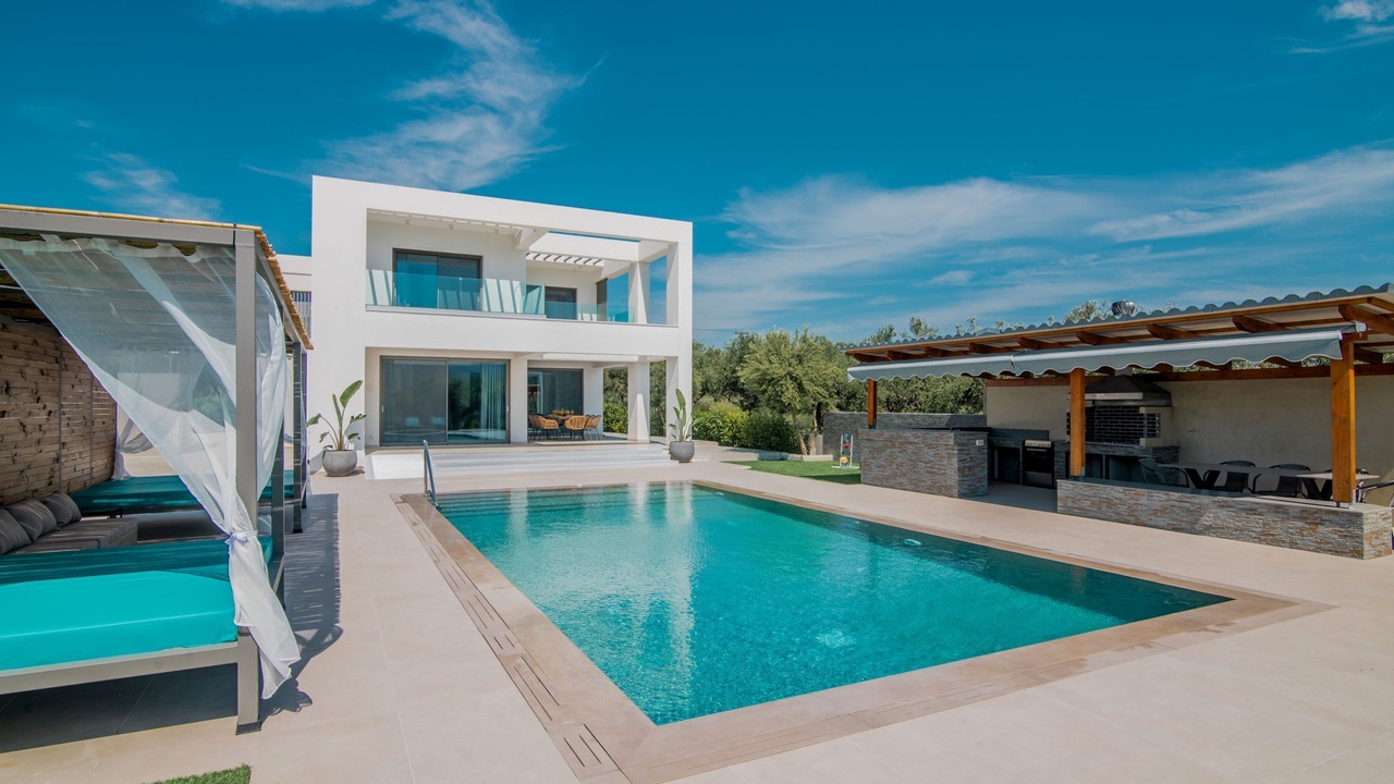 Photo of Outdoor in Neromilos