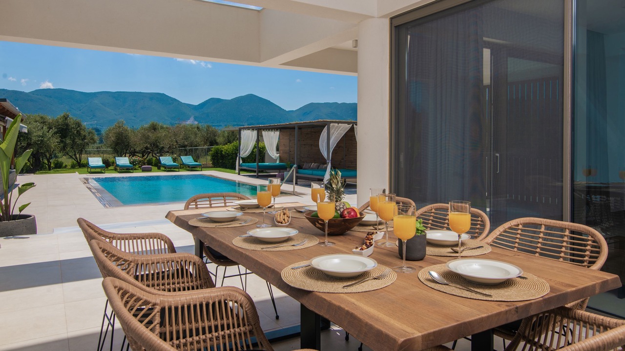 Photo of Outdoor in Neromilos