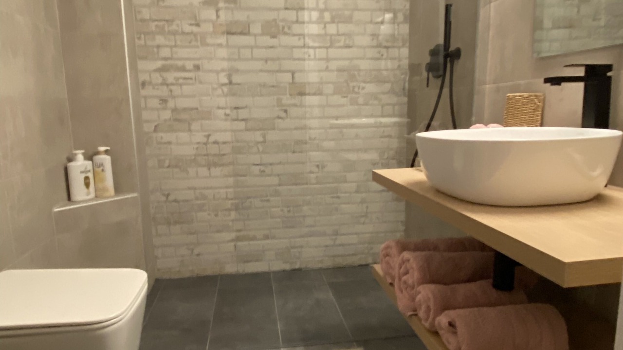 Photo of Bathroom in Serres