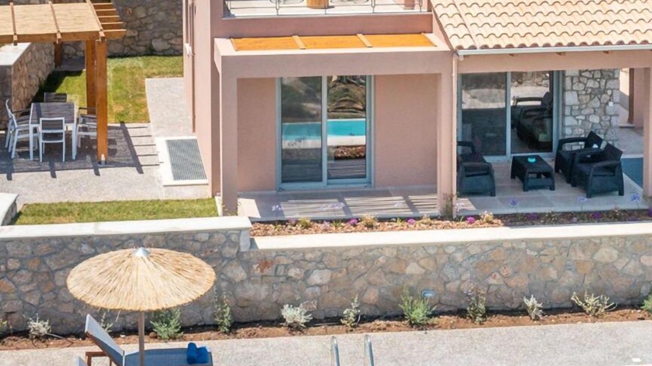 Photo of Outdoor in Apolpaina