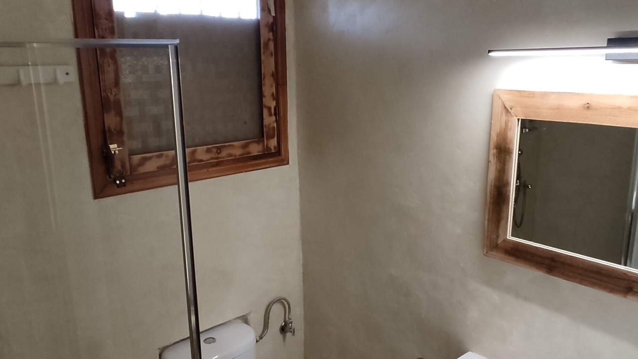 Photo of Bathroom in Katochi