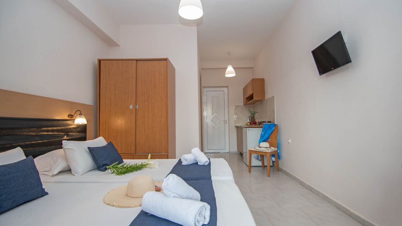 Photo of Bedroom in Amoudi