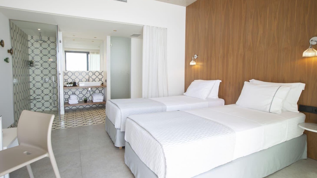 Photo of Bedroom in Evgiros