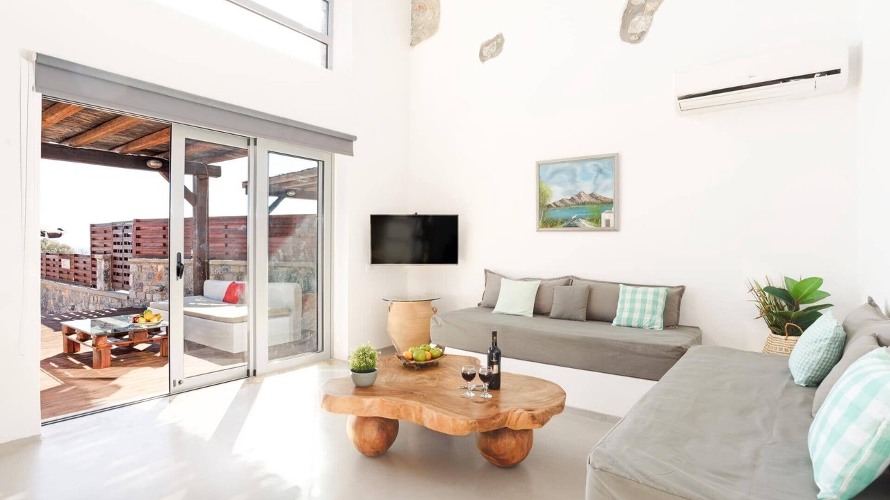 Photo of Others in Lardos